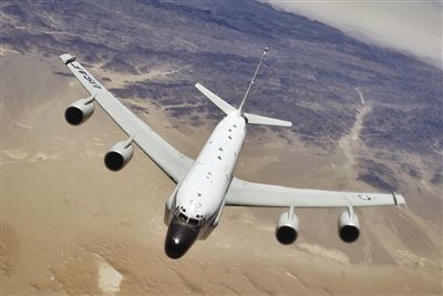 美軍“眼鏡蛇球”偵察機 空中監(jiān)控朝鮮火箭動態(tài)，兩架每天花費至少9萬美元。